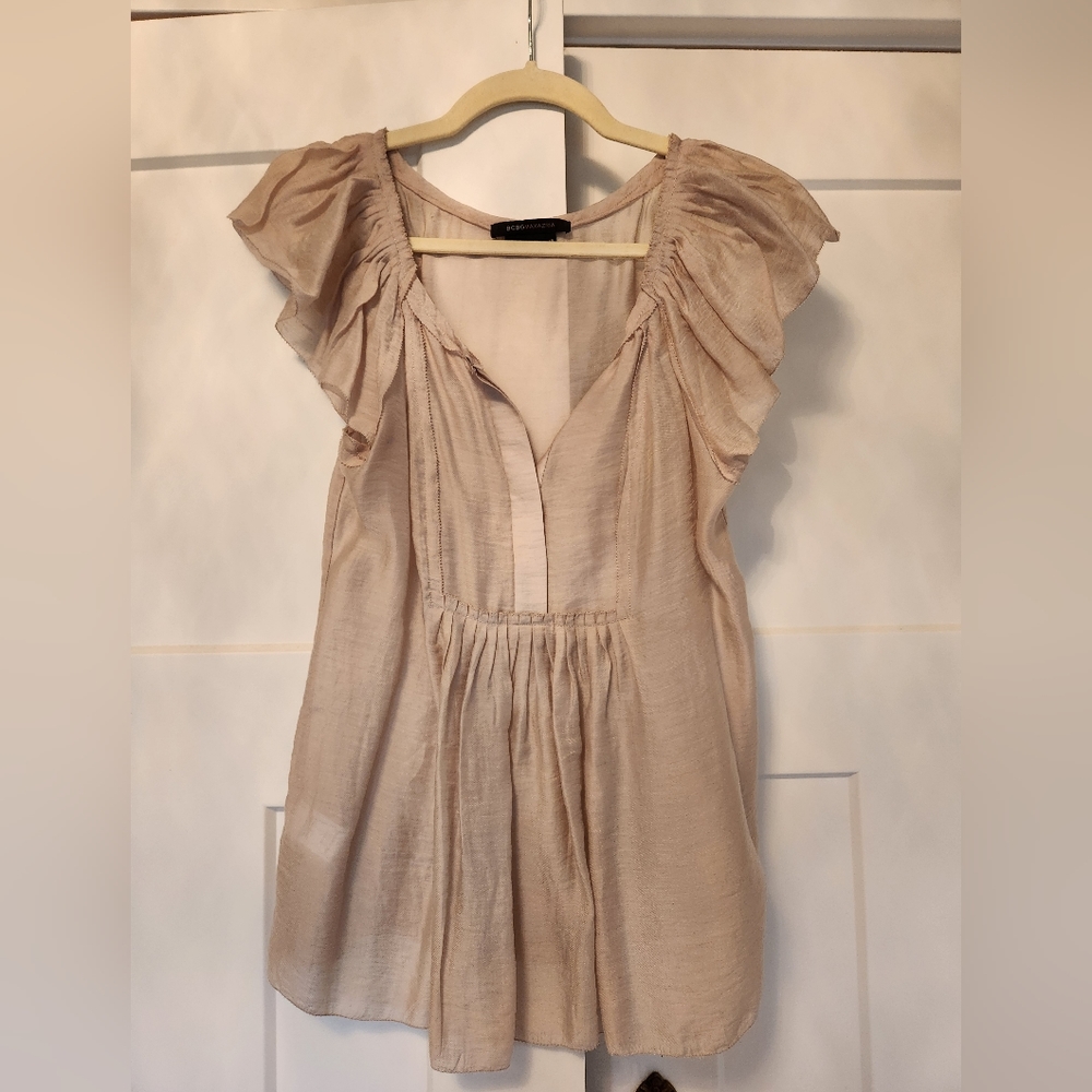 BCBGMAXAZRIA Gray / Khaki Blouse sz XS Button Up Ruffles Top Shirt Tank Coquette